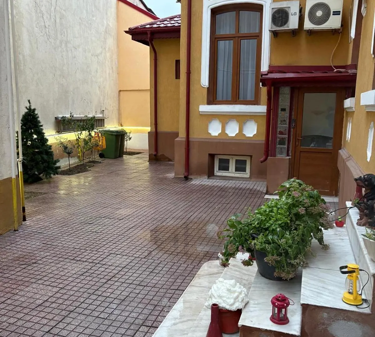 Boutique Old City 8 부쿠레슈티 루마니아