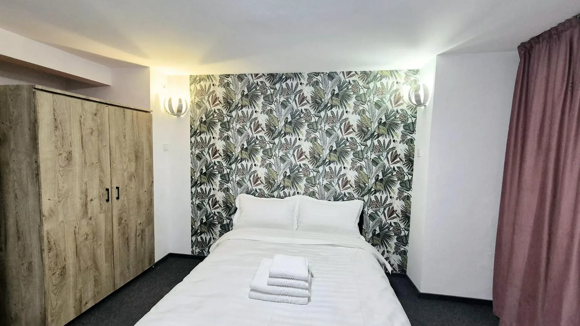Boutique Old City 8 부쿠레슈티
